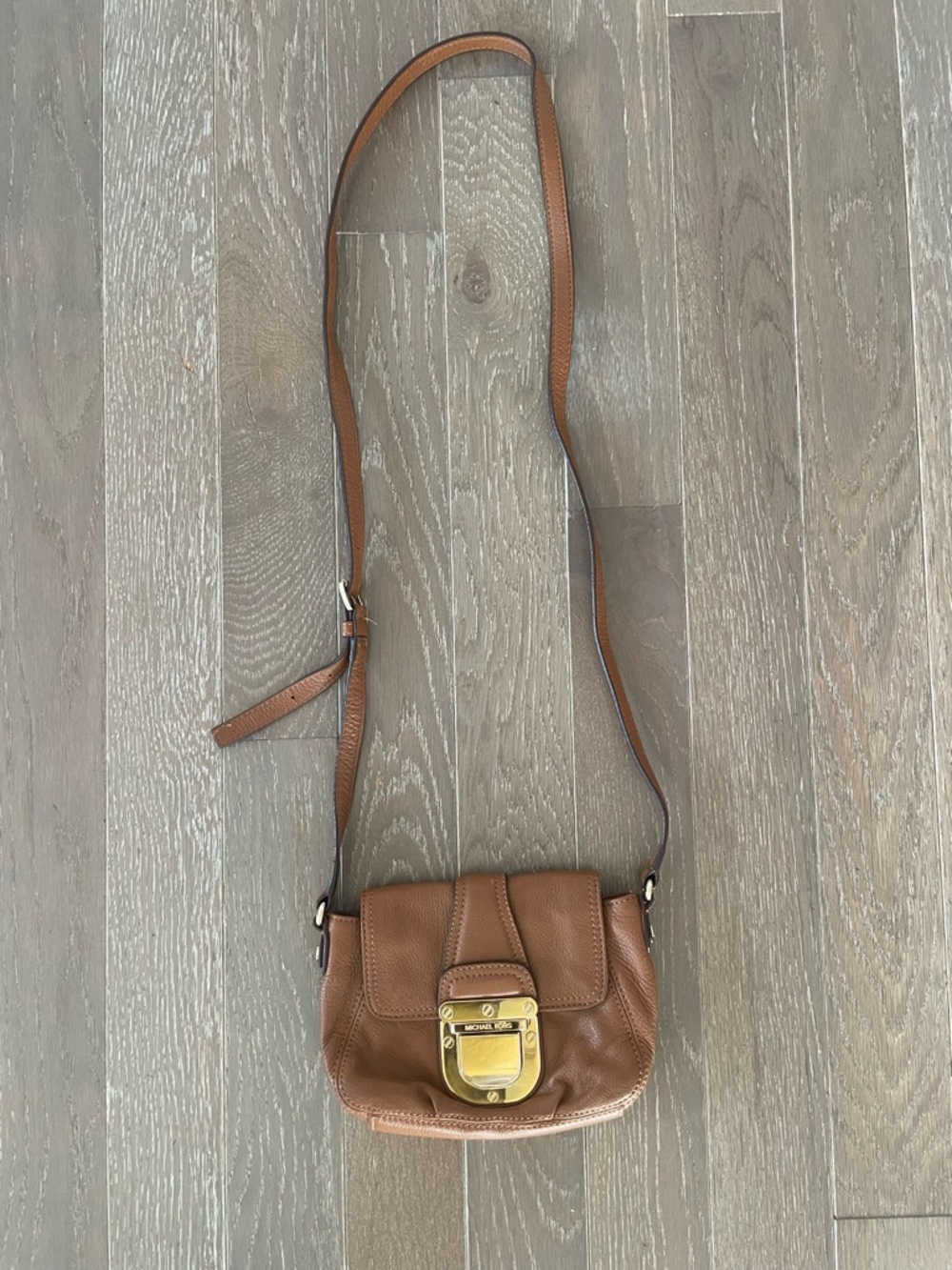 Michael Kors Leather Mini Crossbody Bag 🤎✨